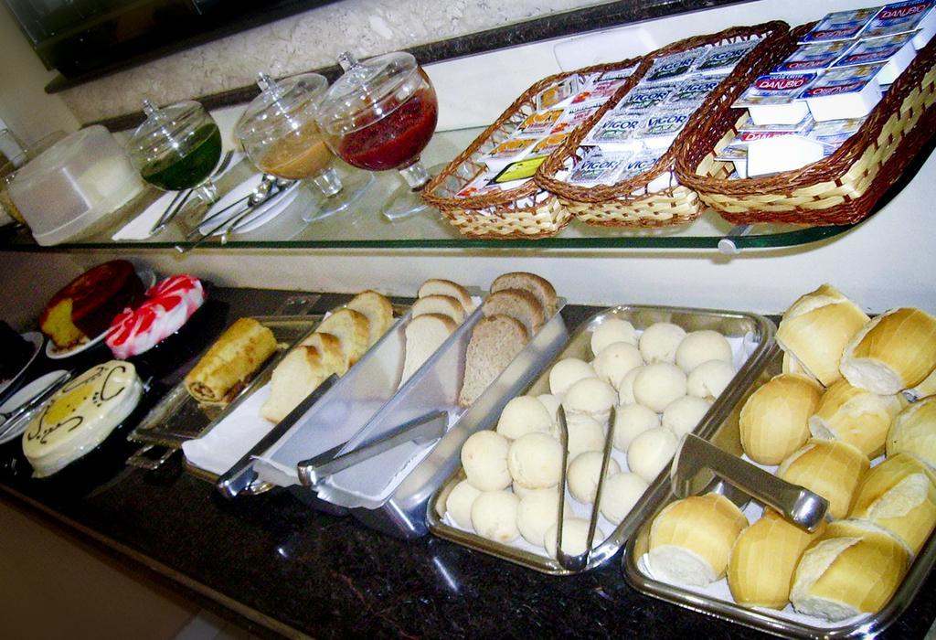 Agapito Inn Hotel Sertaozinho Bagian luar foto
